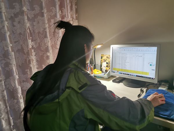 徐春兰_副本.jpg 徐春兰_副本.jpg